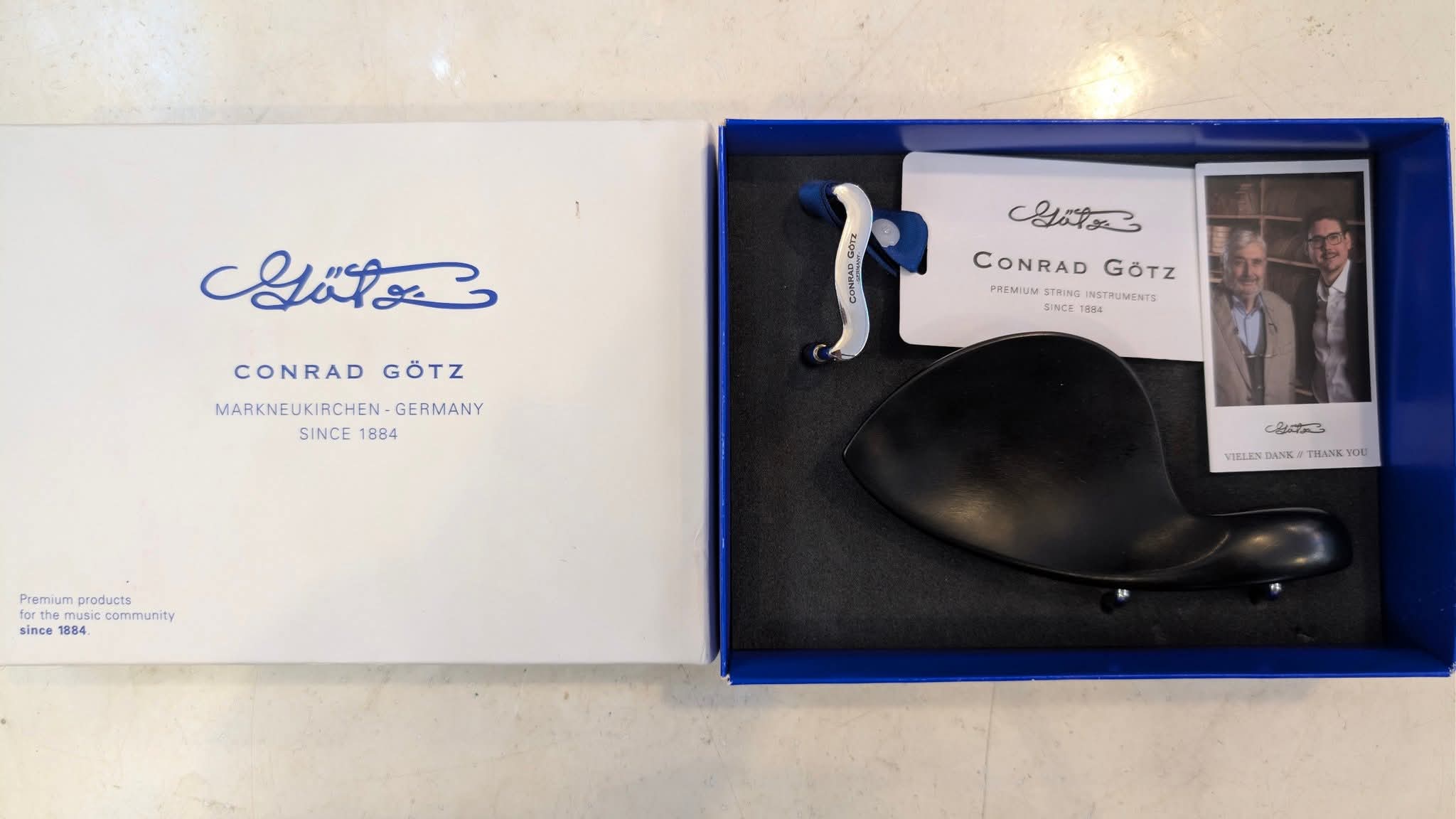 Chinrest Stradivari chính hãng Conrad Gotz Germany (tựa cằm đàn violin)